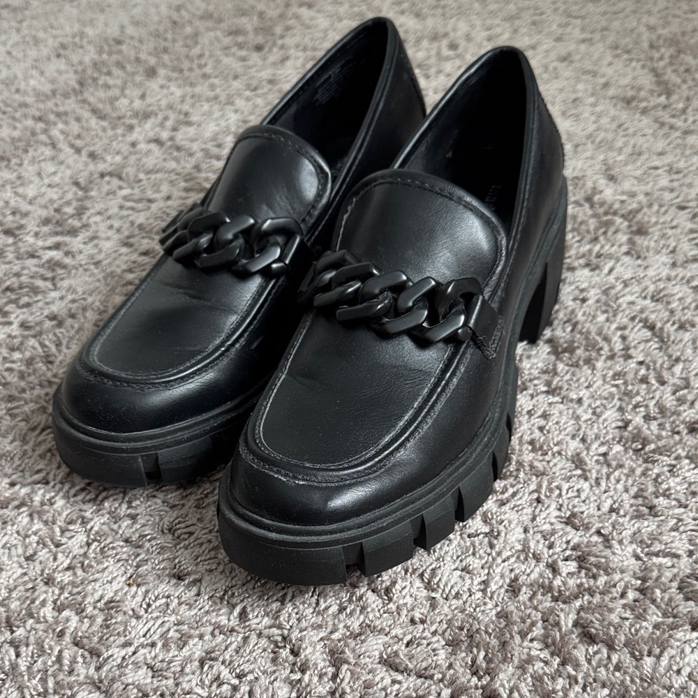 Madden Girl Black Chain Detail Loafers